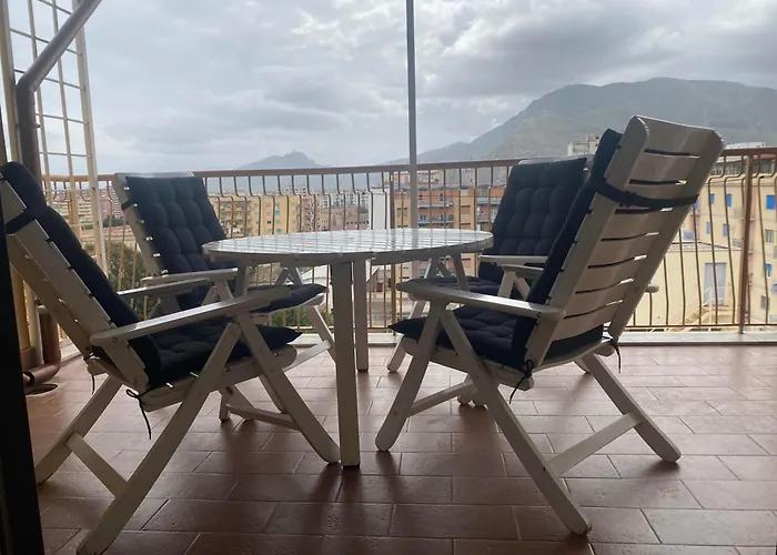 ベッド・アンド・ブレックファスト Panorama Station